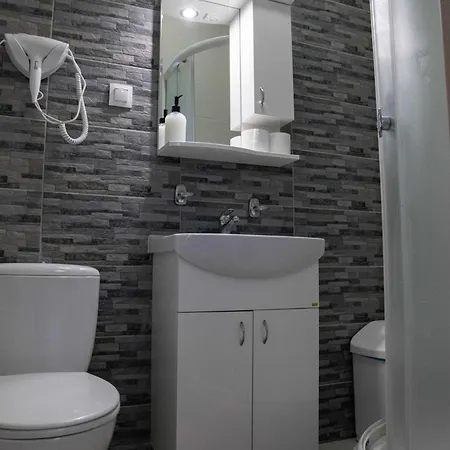 بيت ضيافة Farkas